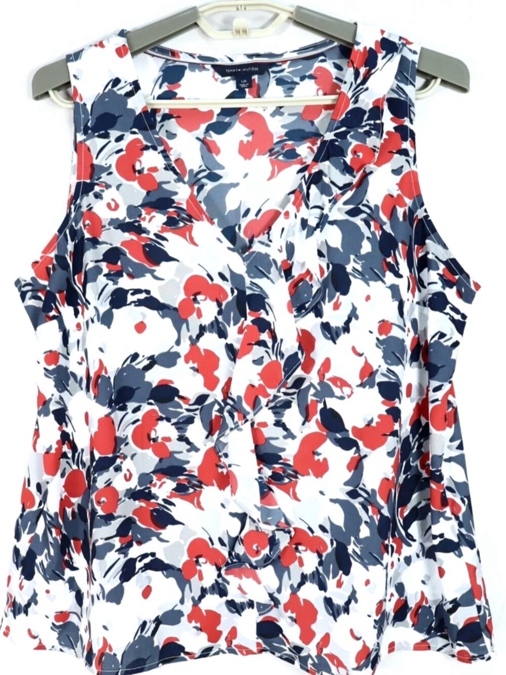 Tommy Hilfiger Floral Sleeveless Blouse in White & Red size medium
